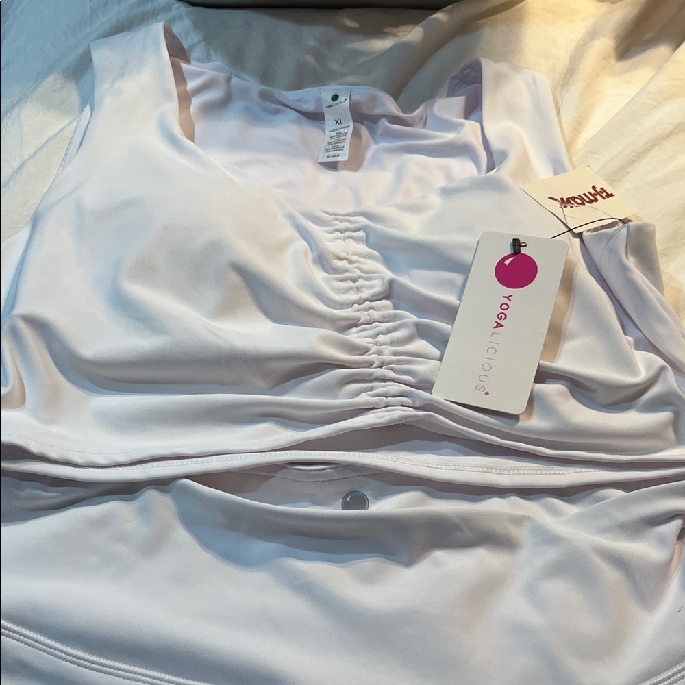 Yogalicious White Ruched Tank Top and Skort skirt